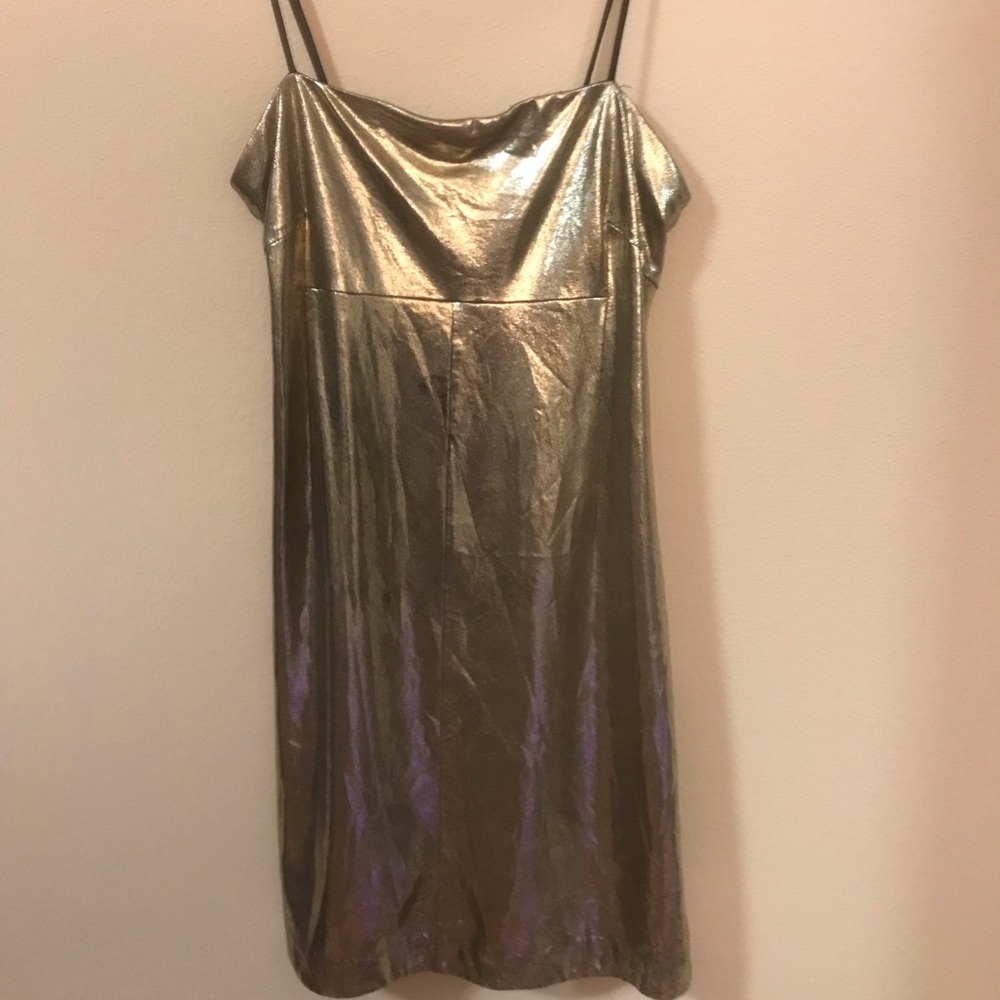 PARTY /PROM DRESS GOLD COLOR SOFT DRESS ABSOLUTELY GORGEOUS